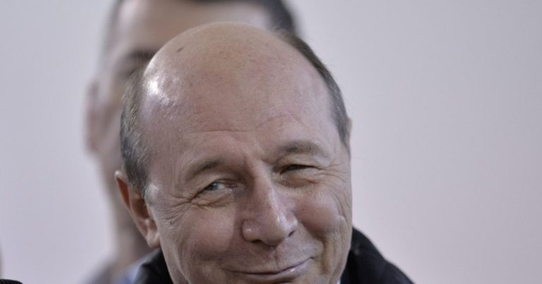 Băsescu, despre jocurile din spatele candidaturilor la PMB: Piedone nu se va retrage. E în înțelegere cu Ciolacu