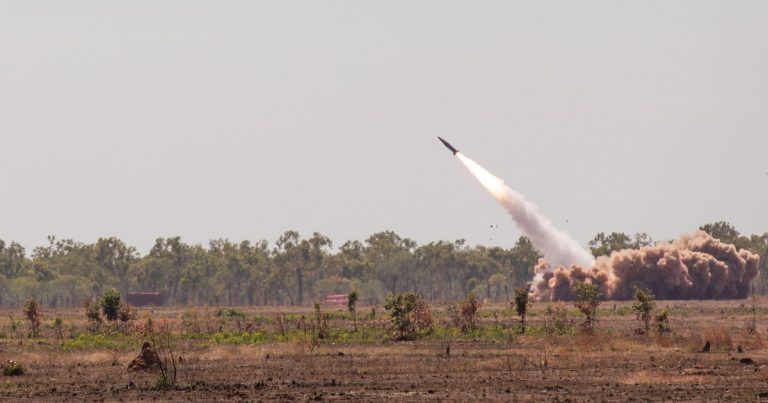 Sisteme de apărare aeriană din Crimeea ar fi fost lovite cu rachete ATACMS